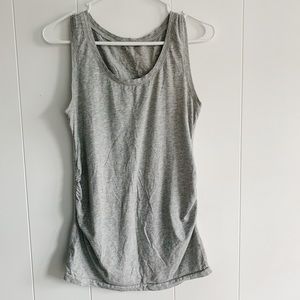 GAP MATERNITY // gray tank